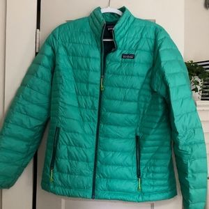 Green Patagonia Women's Puffer Jacket